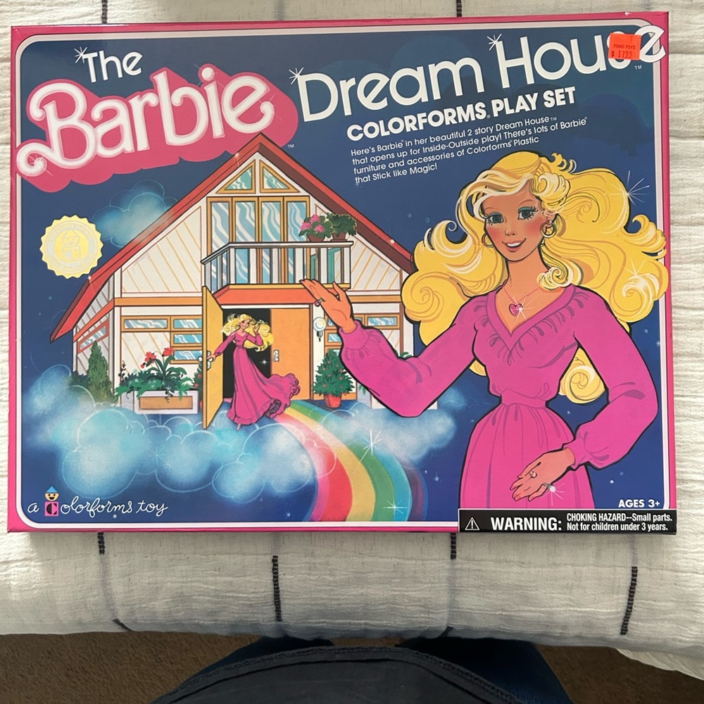 Barbie Dream House Colorforms Play Set - Pink and Blue